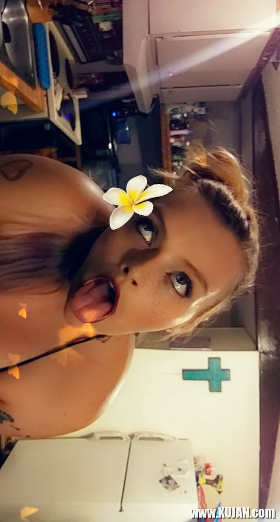 HazelNuttXxX - Photo #2474919
