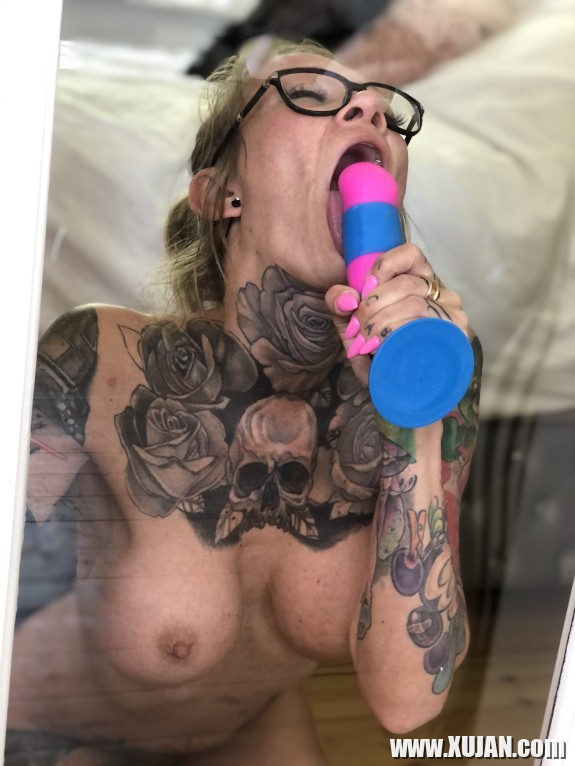 Zvarchanal Dildoyi het - Photo #2482056