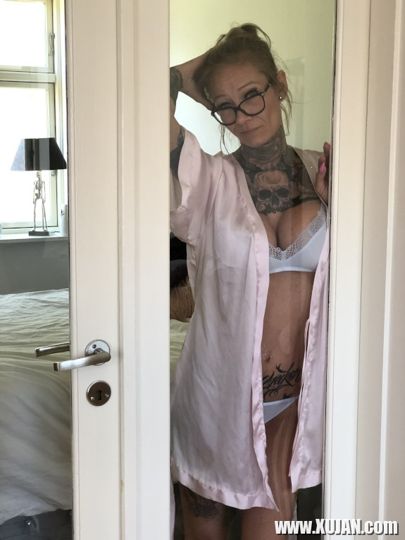 Zvarchanal Dildoyi het - Photo #2482073
