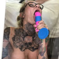Zvarchanal Dildoyi het