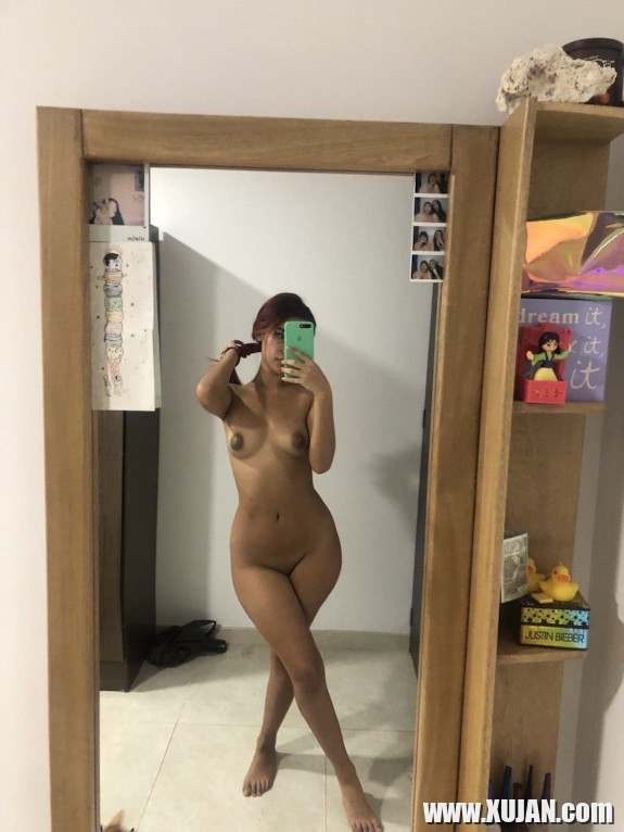 Laura erkiry - Photo #2500071