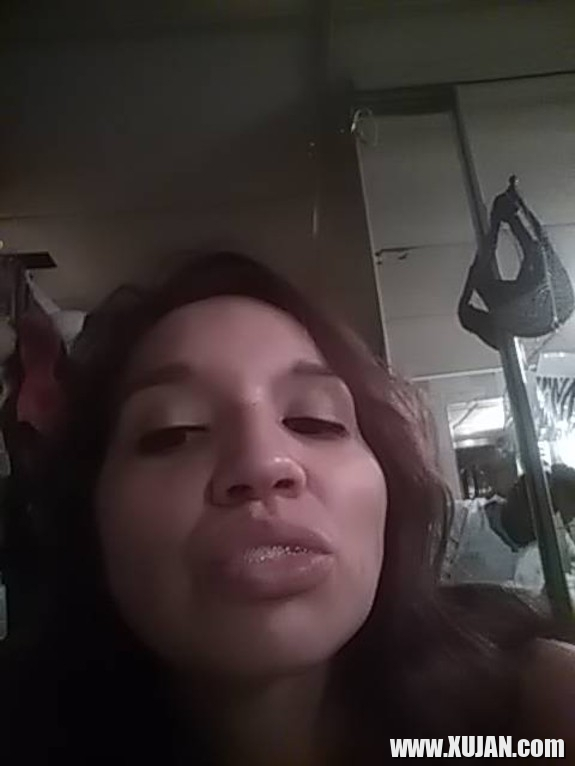 Cum Love Lips - Photo #2500448