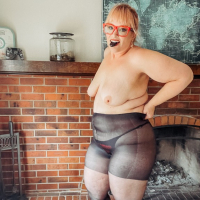 Milf khohanotsum retine dzernotsnerov erekoyan zgestov BBW Pantyhose