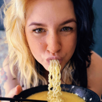 Ramen Girl