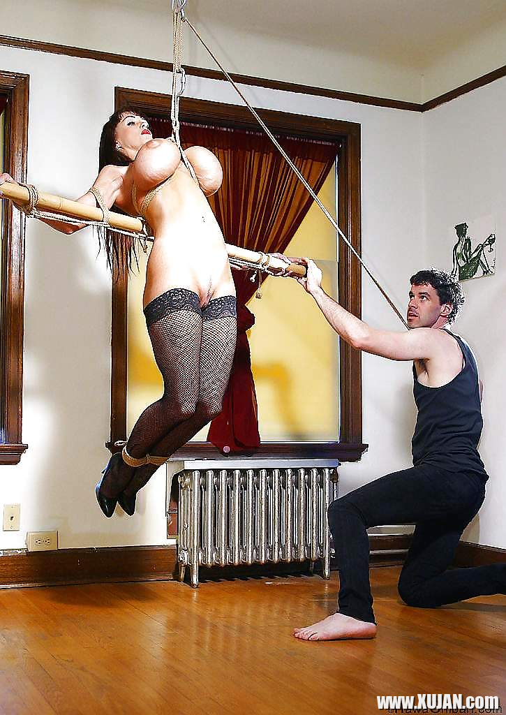 The tightly bound tits of SummerCummings - Photo #2504530