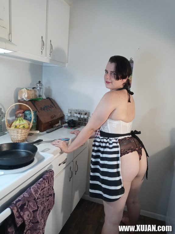 Domme Mommy - Photo #2513685