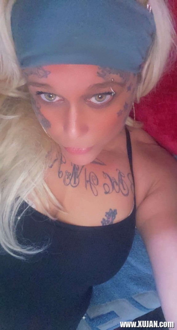 Thach Barbie - Photo #2513895
