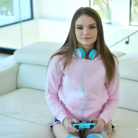 Tiny gamer girl Jessae Rosae pumped with dick