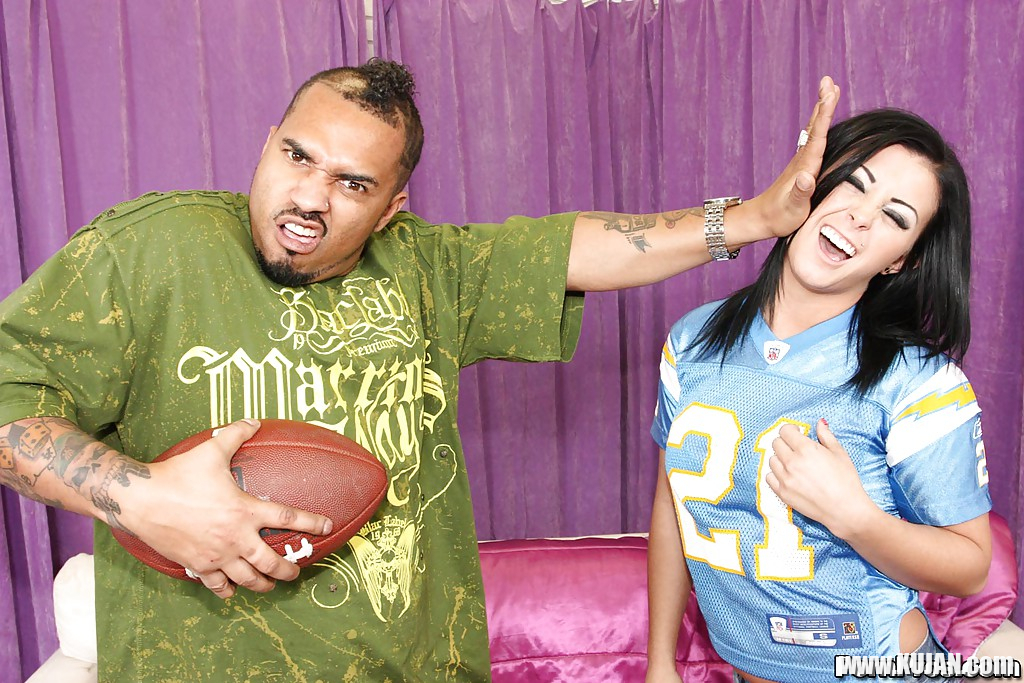 Teen babe Jackie Daniels gets rammed with a huge dick and bukkake - Photo #2515153