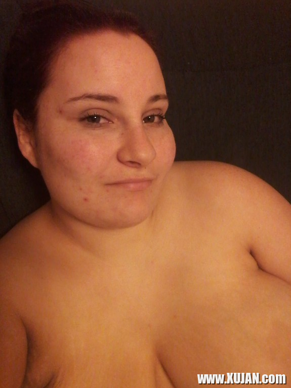 Ardyoq preggo ayzhm MILF - Photo #2516812