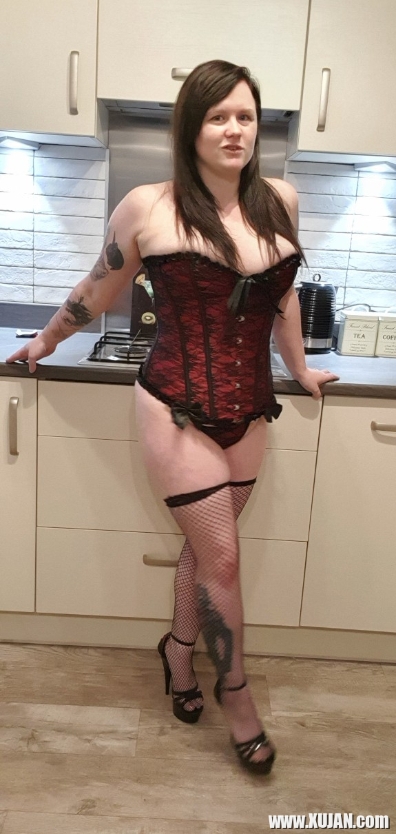 Sweet Little Tease xxx - Photo #2527520