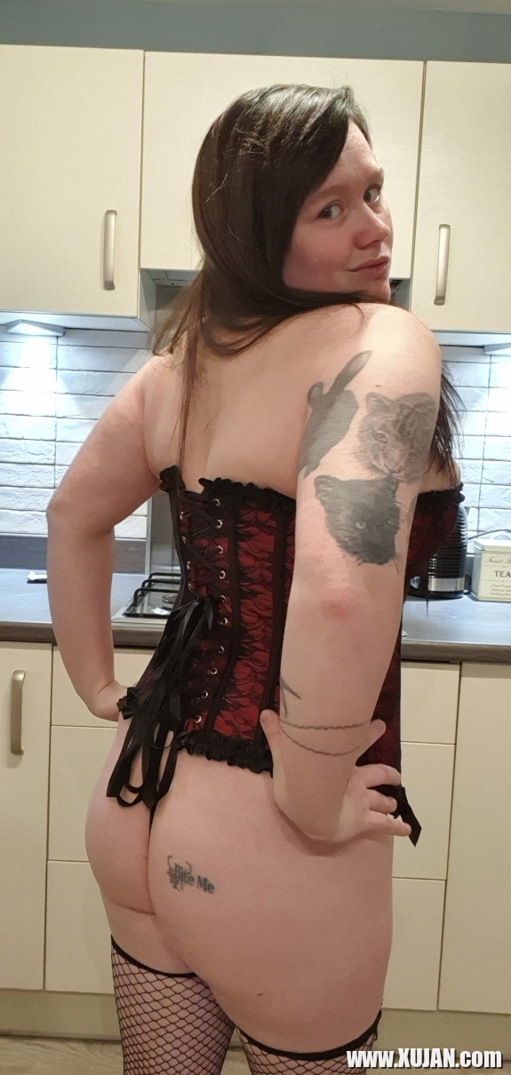 Sweet Little Tease xxx - Photo #2527530