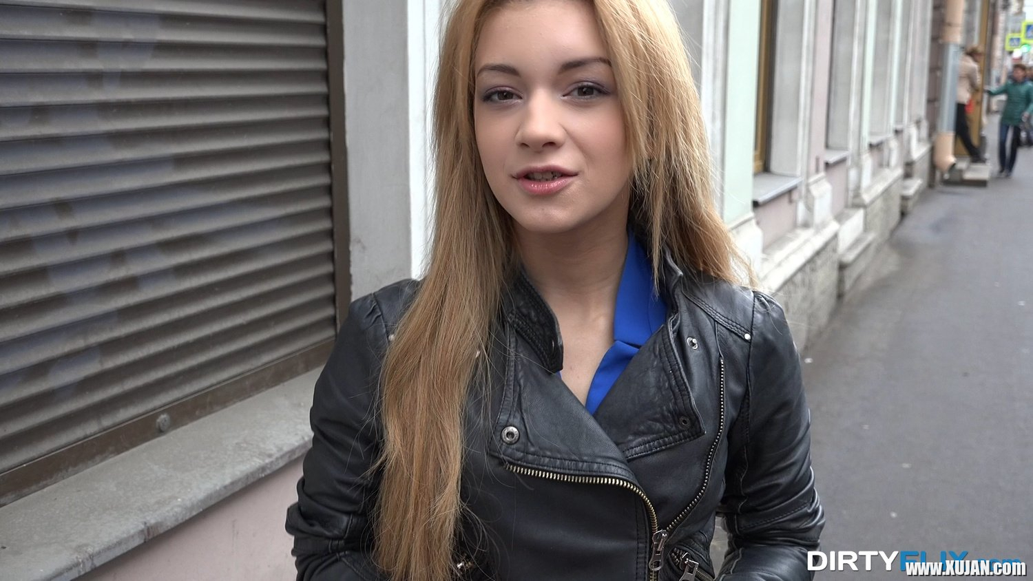 Ledy poghotsits vertsnum e sirunikin hatuk lsumneri hamar - Photo #2532441