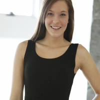 Molly Manson seductively strips and teases on Cam
