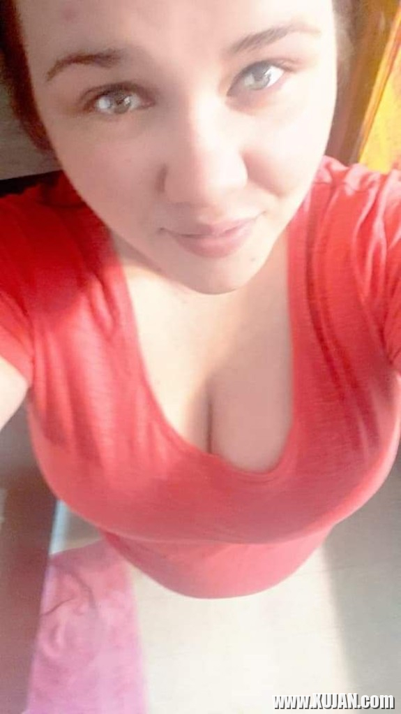 Mommas baby bump - Photo #2541431