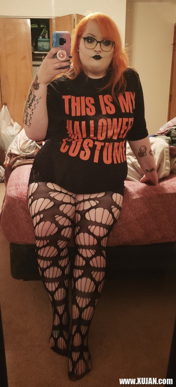 Spooky Bitch - Photo #2548973