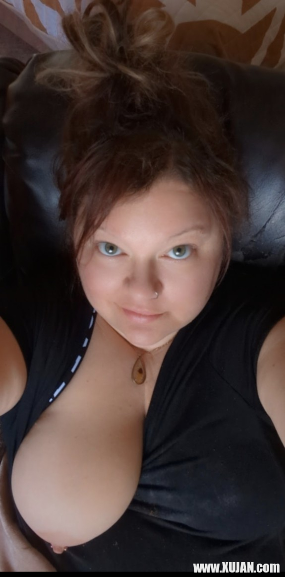 Slutty Cougar ev vorosh aktivner - Photo #2554962