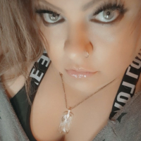 Slutty Cougar ev vorosh aktivner