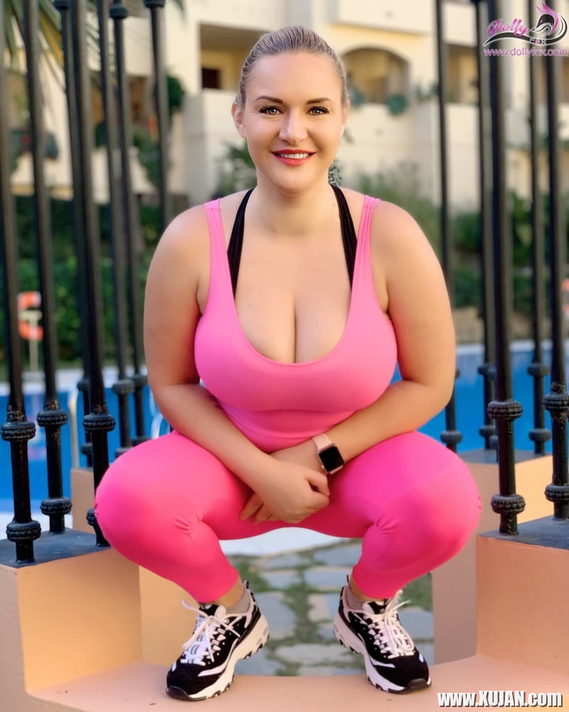 Blonde Bimbo Dolly Fox - Photo #2563193