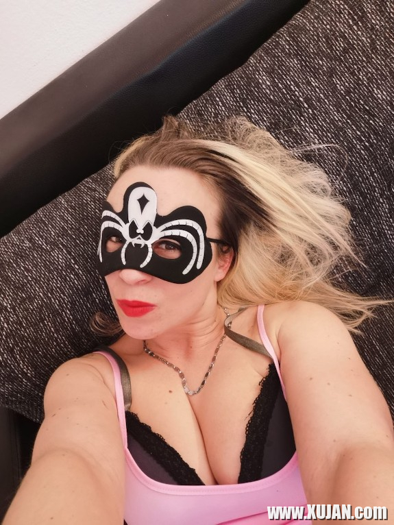 Lili Doen - Photo #2569799