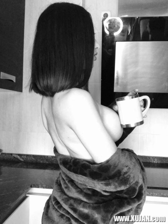 Rebe FoXXX - Photo #2573195