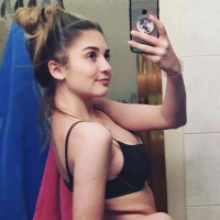 Julie pornik hyusisits