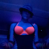 Ol School Blacklight Zhamants