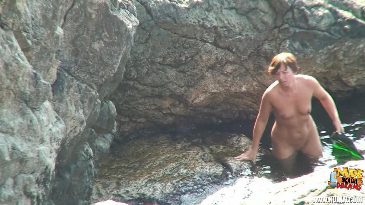 Busty Burete Hasuny gravum e eritasard gamaseghy - Photo #2592715