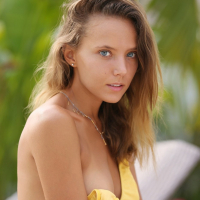 Stunning hottie Katya Clover unveils her boobs outdoors