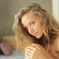Amazing girl Katya Clover showing her boobs while posing in a desert