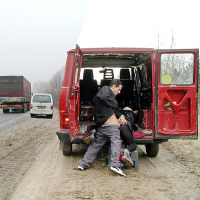 Sery chanaparhi mikroavtobusi hetevi masum