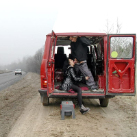 Sery chanaparhi mikroavtobusi hetevi masum