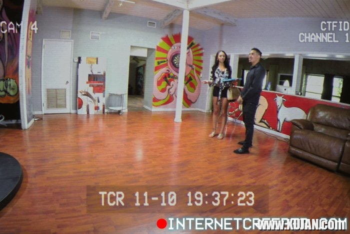Internetayin soghatsogh vnasner ev tirapetutyun Bethany Benz - Photo #2598616