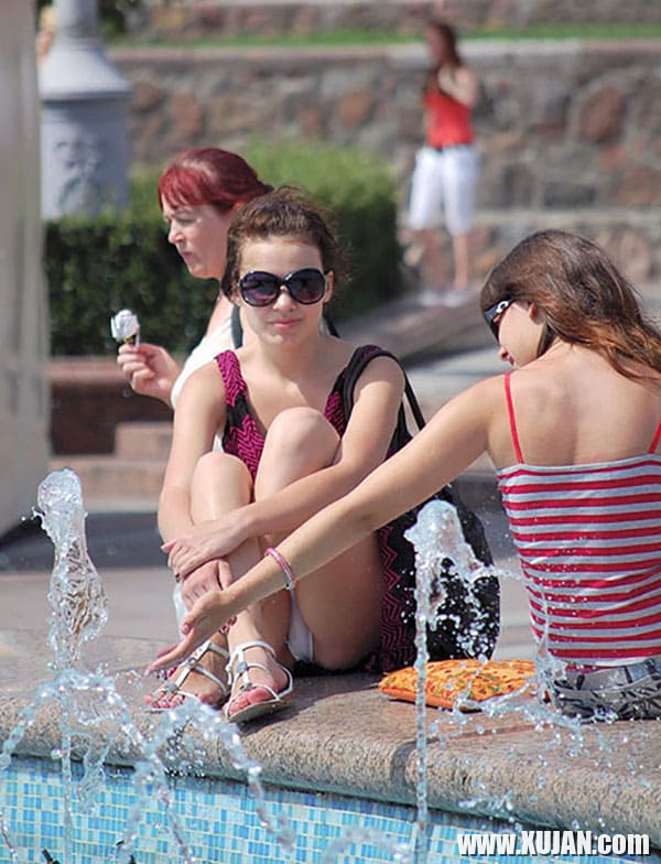Poghotsi lusankarum kanants vra lrtes - Photo #2600630