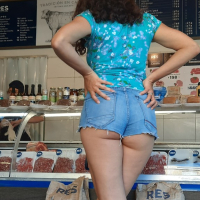 Latina Big Booty amrany