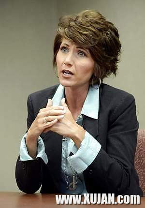 I love jerking off to Conservative Kristi Noem - Photo #2616743