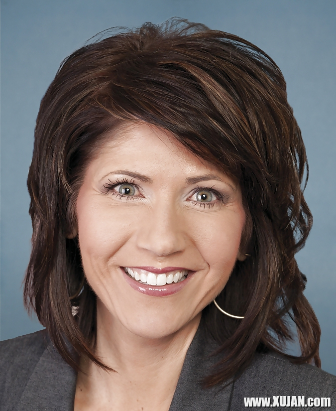 I love jerking off to Conservative Kristi Noem - Photo #2616746