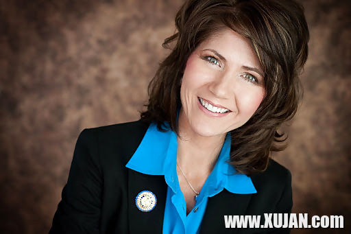 I love jerking off to Conservative Kristi Noem - Photo #2616752