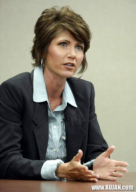 I love jerking off to Conservative Kristi Noem - Photo #2616754