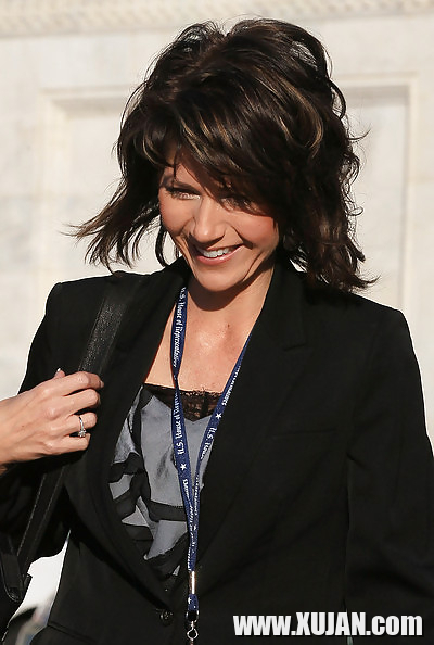 I love jerking off to Conservative Kristi Noem - Photo #2616762