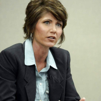 I love jerking off to Conservative Kristi Noem