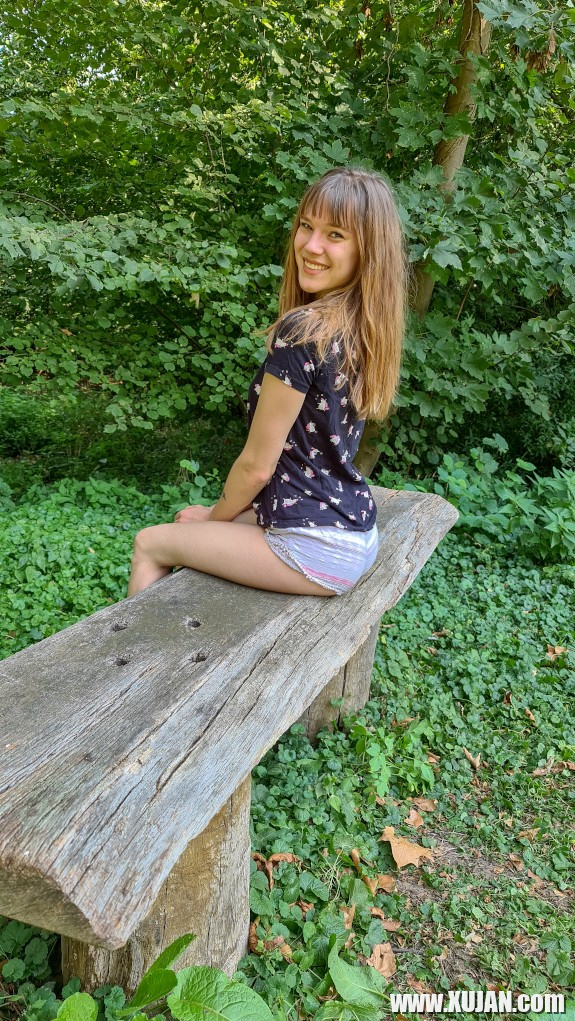 Bnutyun ev es - Photo #2617486