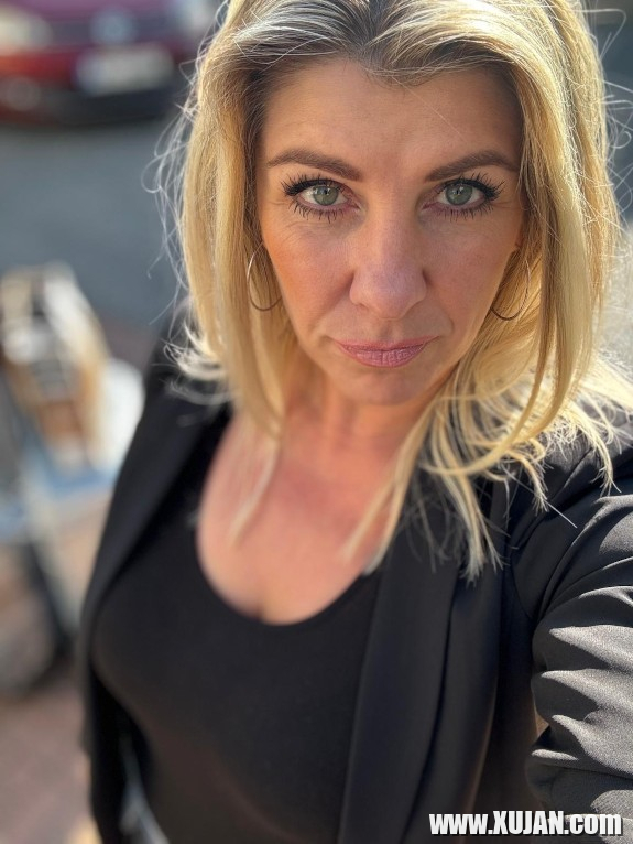 Hotwife aprelakerp - Photo #2618321