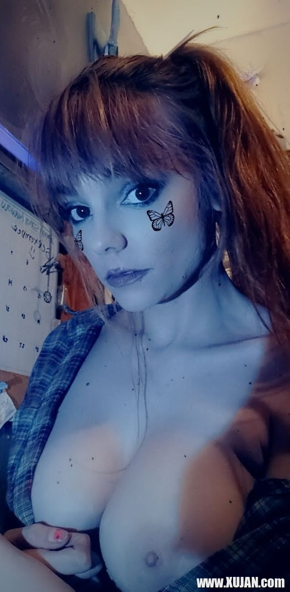 Lonely Bunnie - Photo #2620583