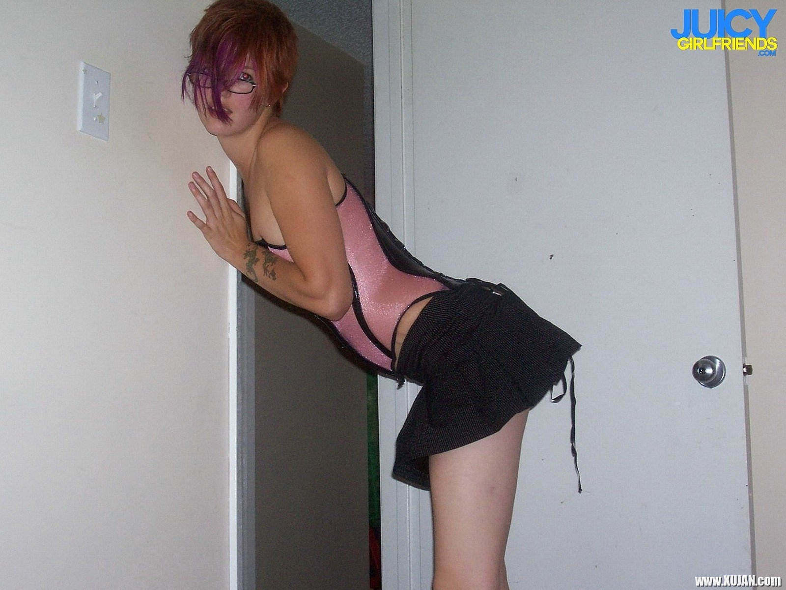 Hot Emo Girl y saprum e ir kity - Photo #2622299