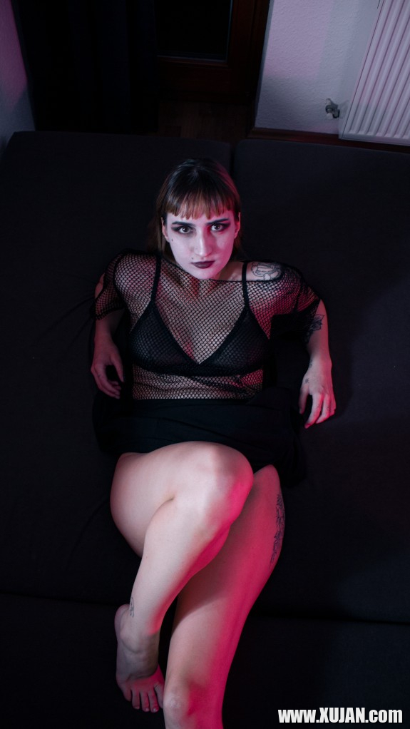 Helouin Photoshoot - Photo #2624951