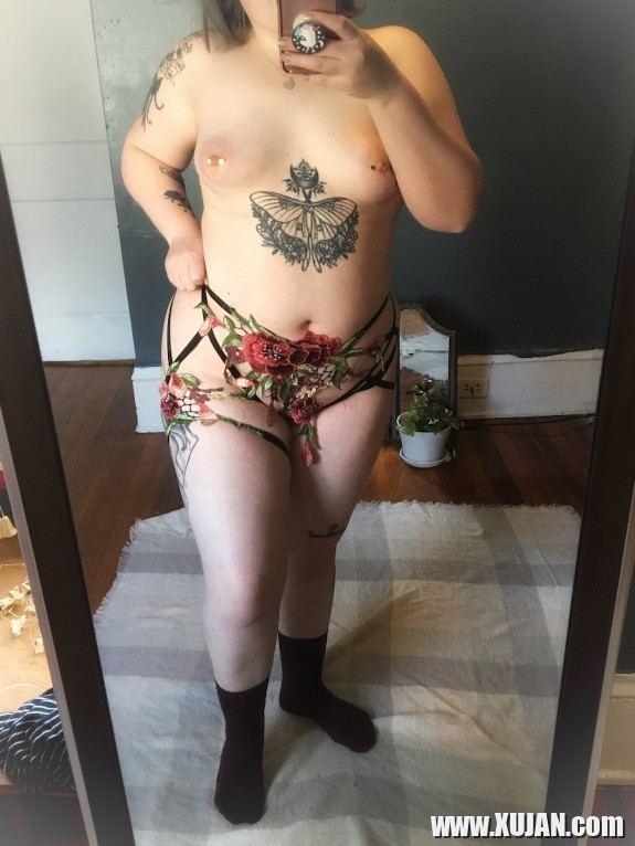 Strappy nerqnazgest - Photo #2633124