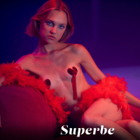 Stunning hot model Hannah Ray revealing her amazing naked body