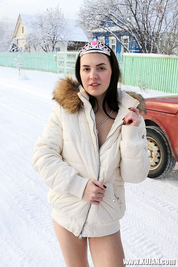 Merk arqayadustry zbosnum e dzmerayin gyughov - Photo #2637930