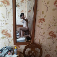 Aghjiky nstats er tghayi eresin seqsi zhamanak